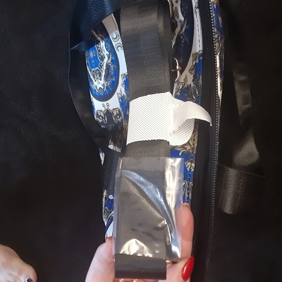 Alice & Olivia Duffle Bag - Picture 8 of 14